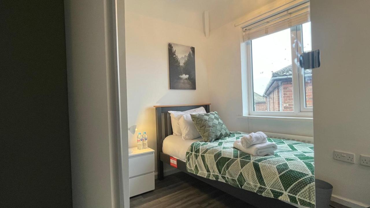 Fully Serviced Three Bed House In Durham Exterior foto